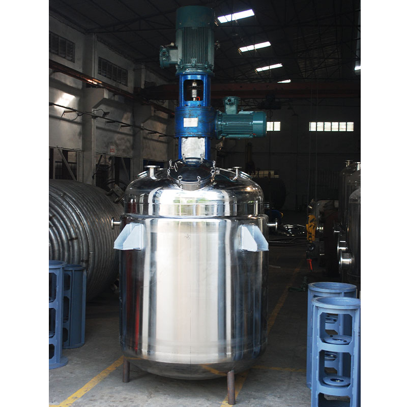 Concentric and coaxial reaction kettle